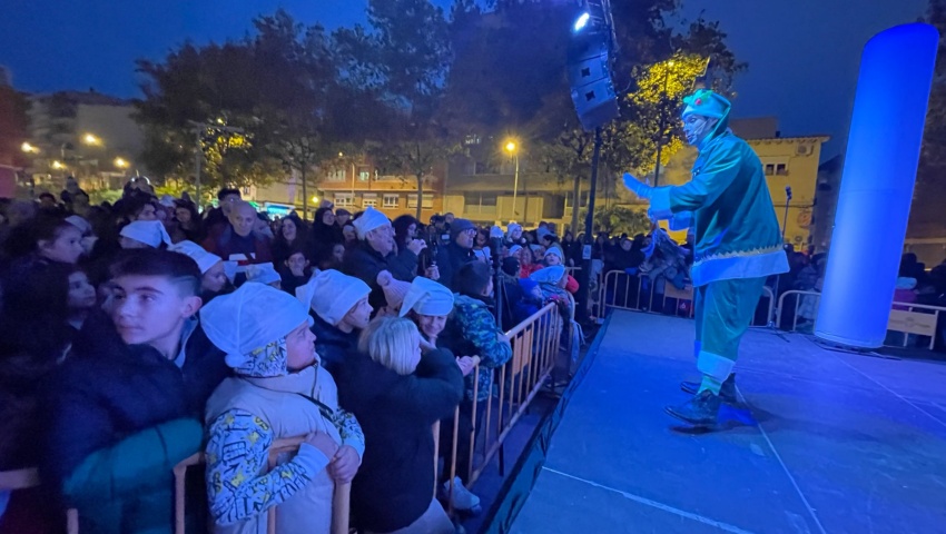 El encendido del alumbrado navideño marca este viernes el inicio de la campaña ‘Regala Fraga, Regala Ciudad’