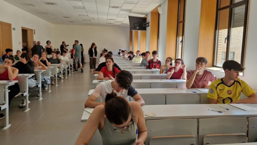 Fraga recupera la PAU