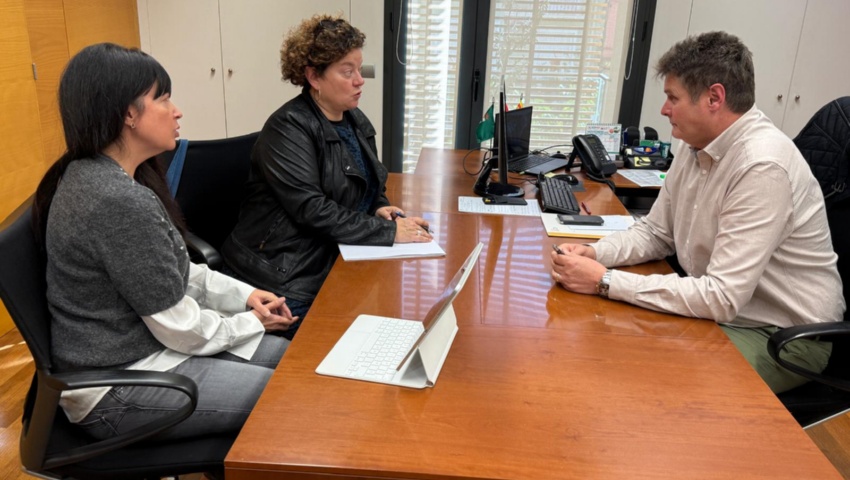 Ayuntamiento e institutos vuelven a solicitar la restitución de la subsede de la PAU