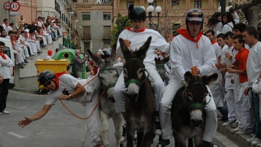 Concurso cartel Fiestas del Pilar 2023