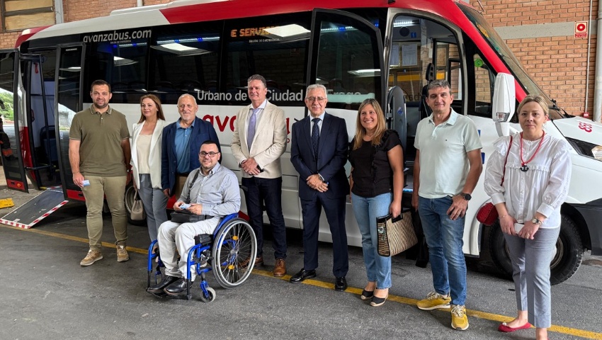 El bus urbano estrena contrato con tarifas más asequibles, gratuidad y el establecimiento del abono transporte