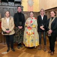 María José Barrafón, Lorena Orduna, Inés Barrio, Nuria Mur y Teruca Moreno en el LIII Certamen de Exaltación de Indumentaria Tradicional Aragonesa de las Fiestas de San Lorenzo 2023